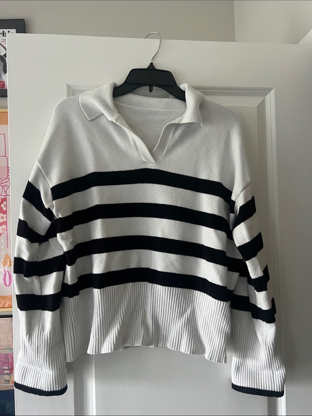 Women's White & Black Striped Collared Sweater